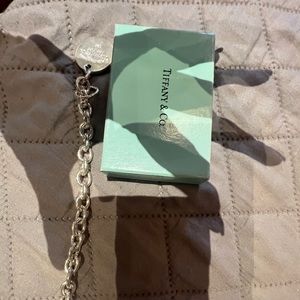 Tiffany - Barely used silver bracelet with box